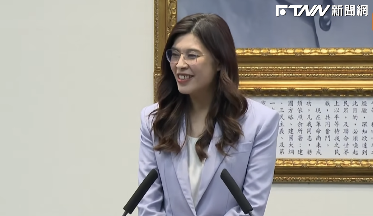 質疑韓國瑜「賣黨求榮」引風暴　鄭麗文透露已當面向韓國瑜「負荊請罪」致歉