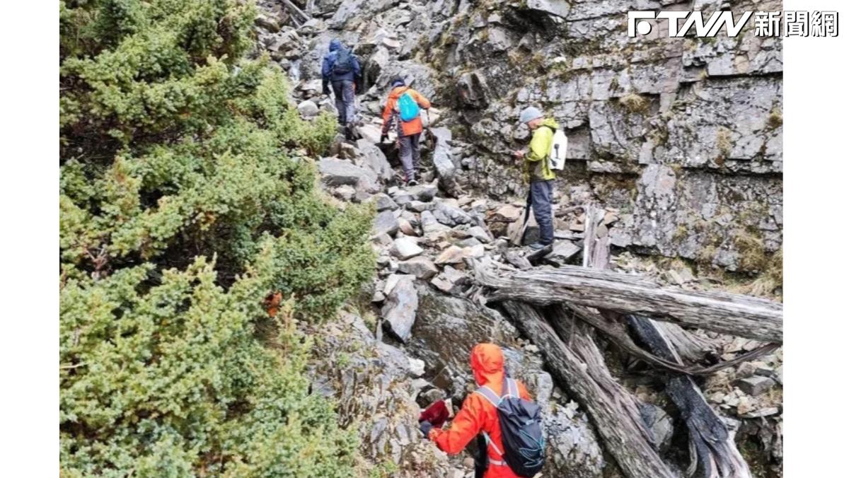 48歲女山友找到了！五一連假獨攀雪山失聯17天　罹難困200尺深峭壁