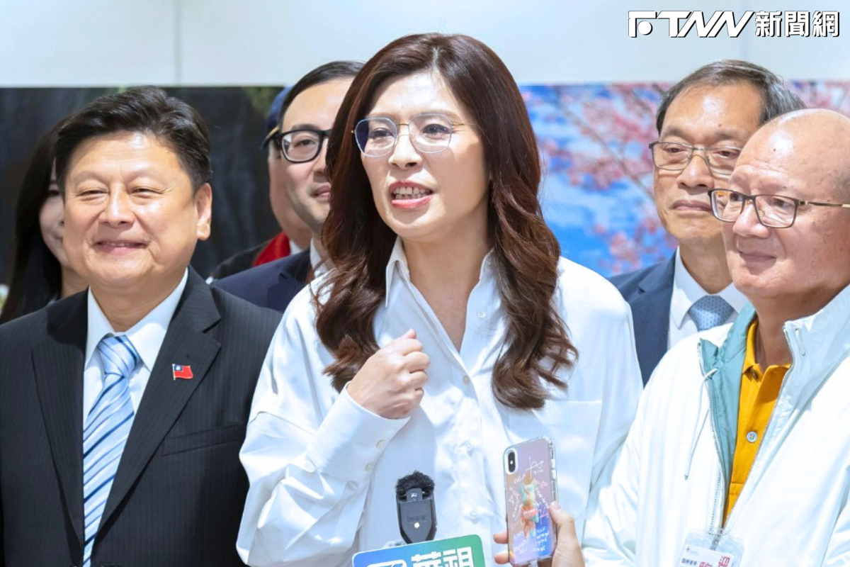 國民黨將因對美軍購分裂？藍委斥鄭麗文說謊指3800億獲多數支持　親美親中路線之爭檯面化